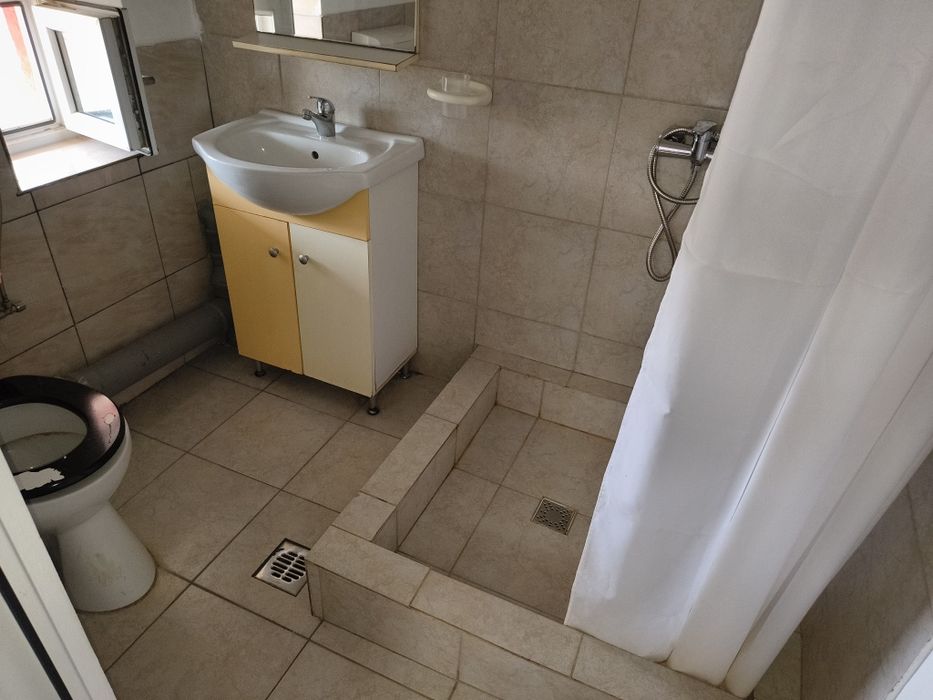 Garsoniera pentru studenti-elevi