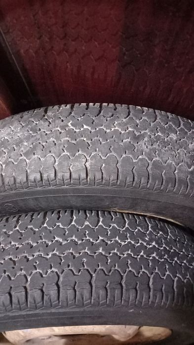 Продается шина  с дисками от Нивы