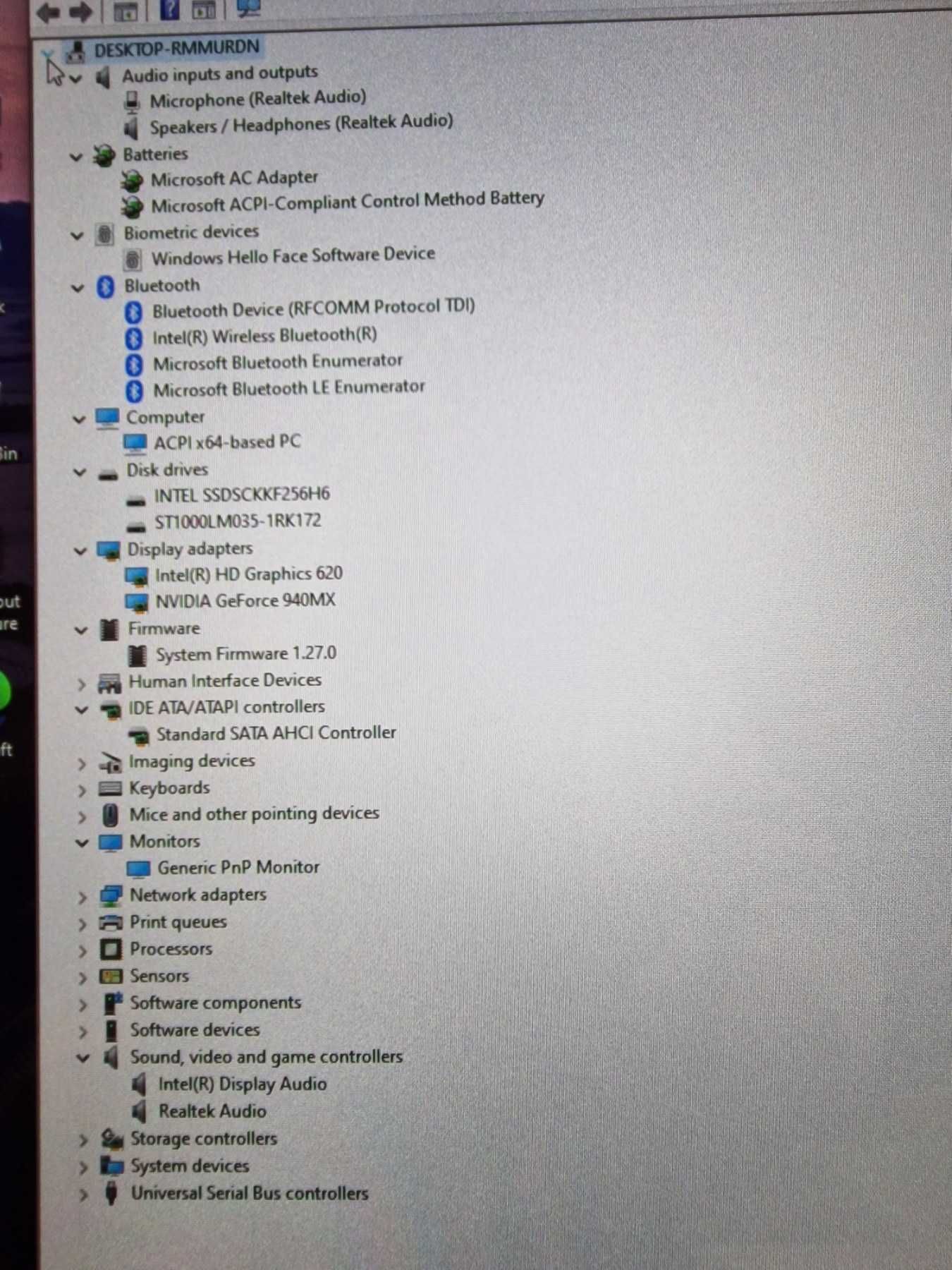 Лаптоп DELL inspirion 17 7779
