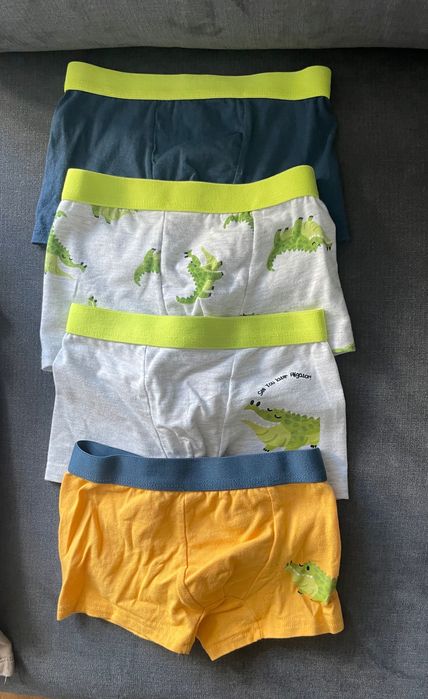 LOT Haine baieti vara 104-110