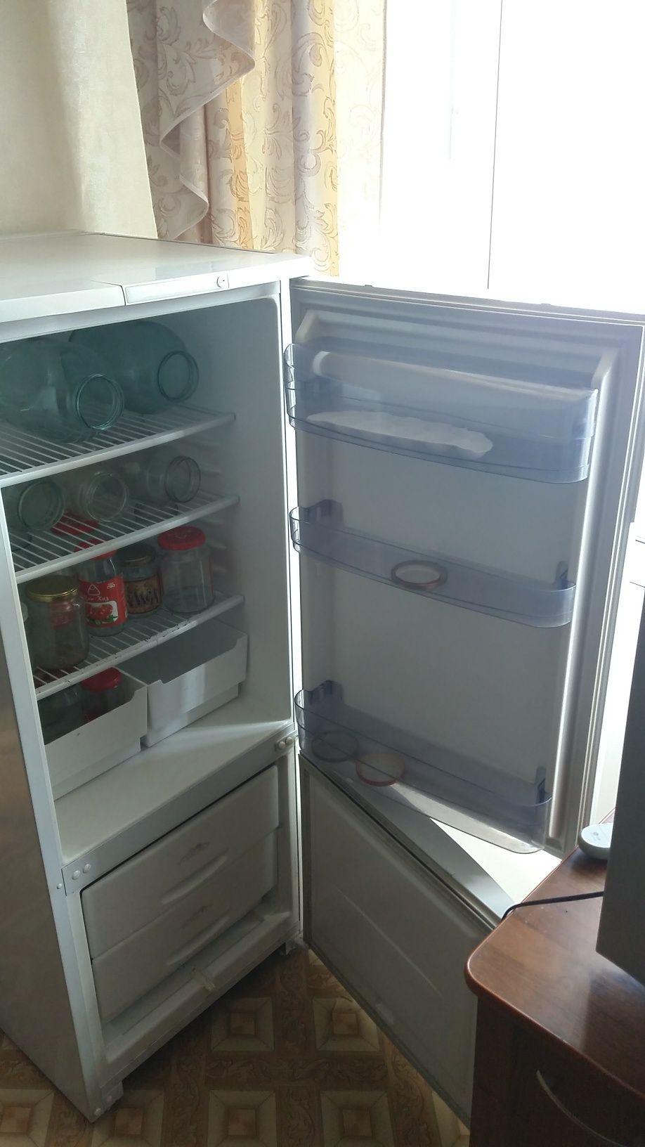 Продается холодильник б/у "Бирюса"