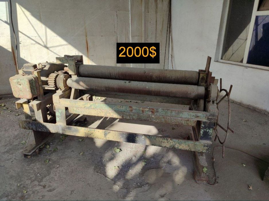 Станки и оборудование токарные