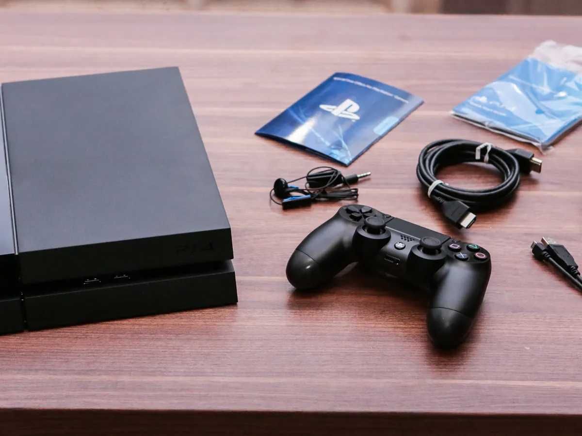 playstation 4 slim / 4 pro со склад  доставка бесплатно с играми !