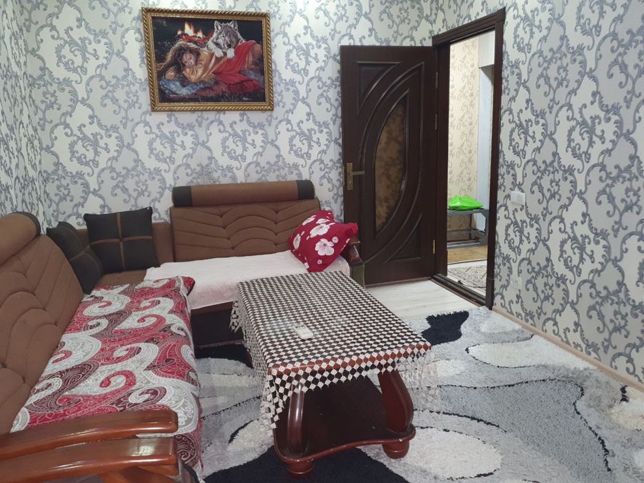 Сдается квартира в центре 2х комнатная г.карши