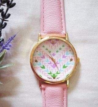 НОВ Розов дамски часовник
