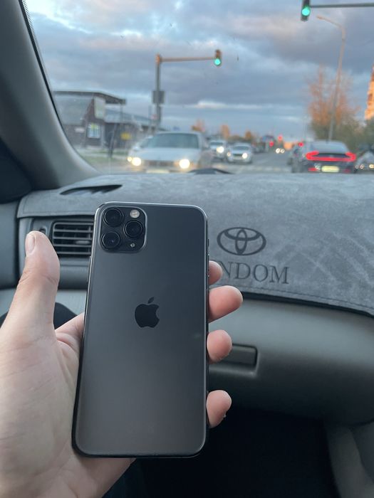 Продам Iphone 11 pro 64gb