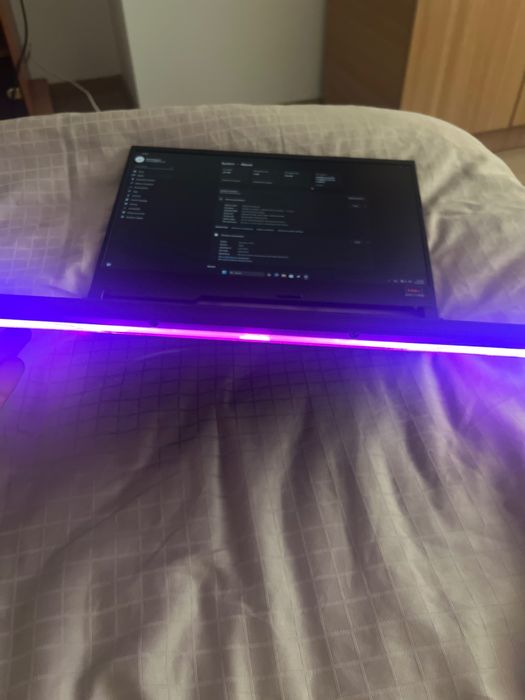 Vand laptop asus rog strix g15 gaming rgb