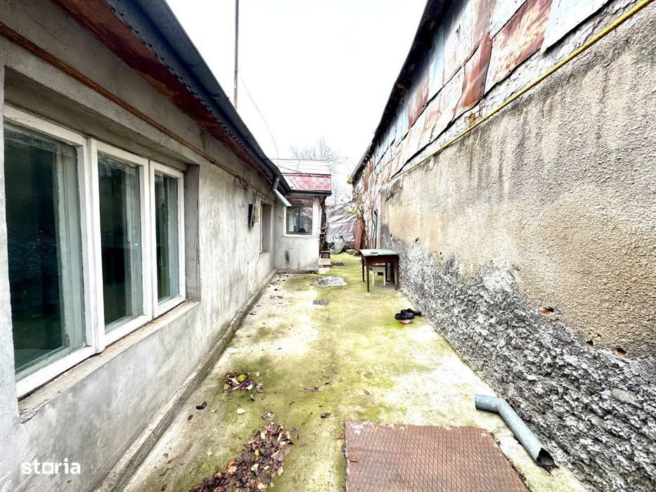 Casa de vânzare str.Razboieni preț 57.500euro neg