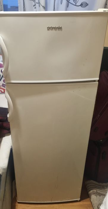 Хладилник с фризер Gorenije
