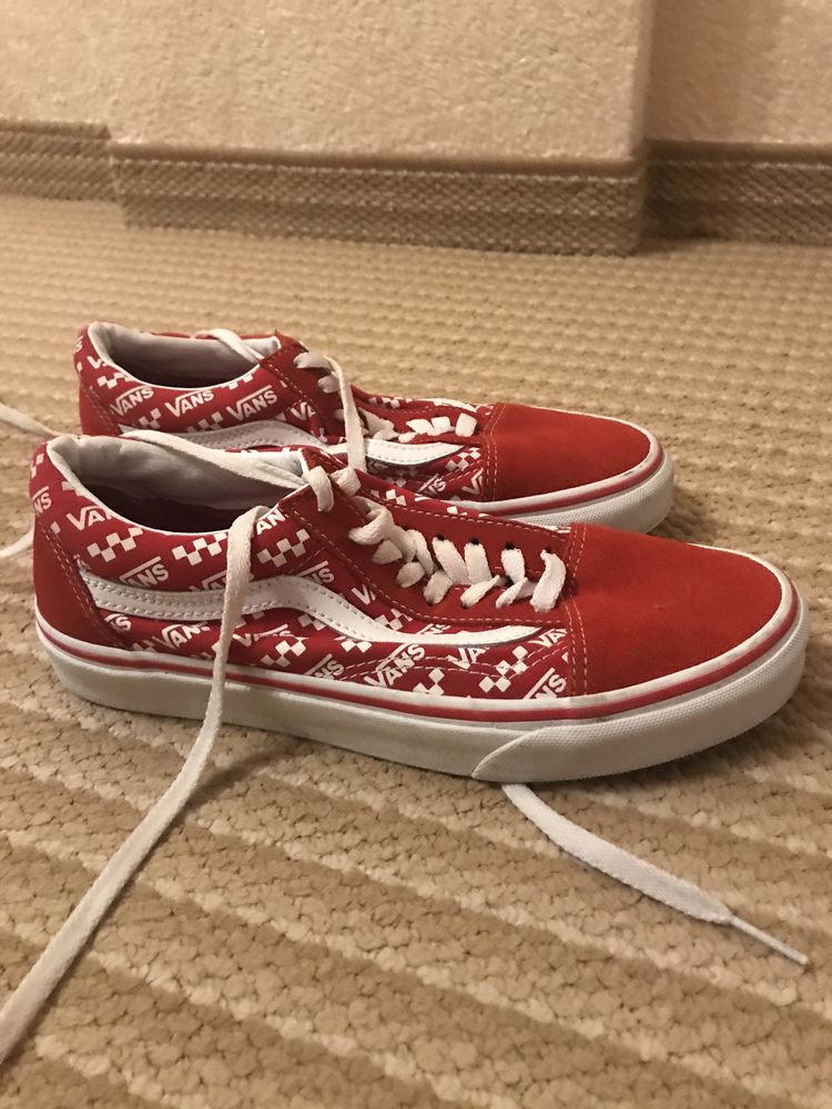 Обувки Vans