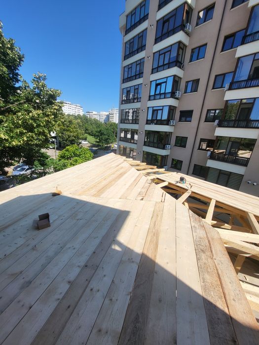 Executam acoperisuri de la A la Z