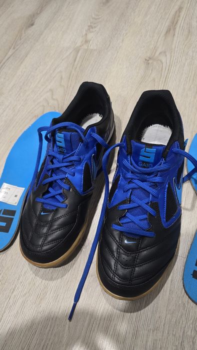 Футболни обувки Nike5 Gato номер 42 шити