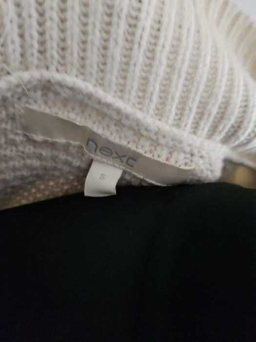 Set pulover + blugi + curea