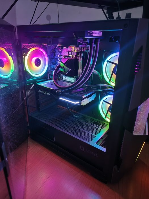 Gaming pc + periferice top