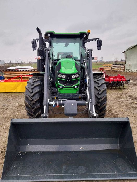 Vand tractor DEUTZ-FAHR 5105
