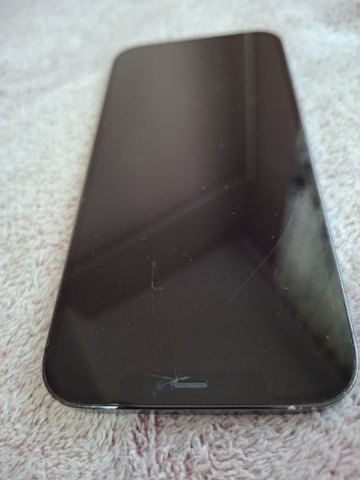 Vând iPhone 12 Pro Max