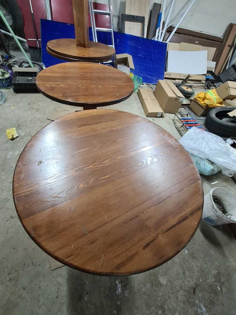 Круглый стол из дерево