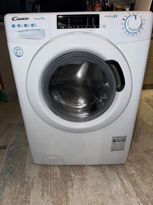 Mașina de spălat rufe Candy