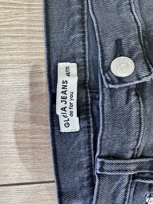 Продам одежду недорого