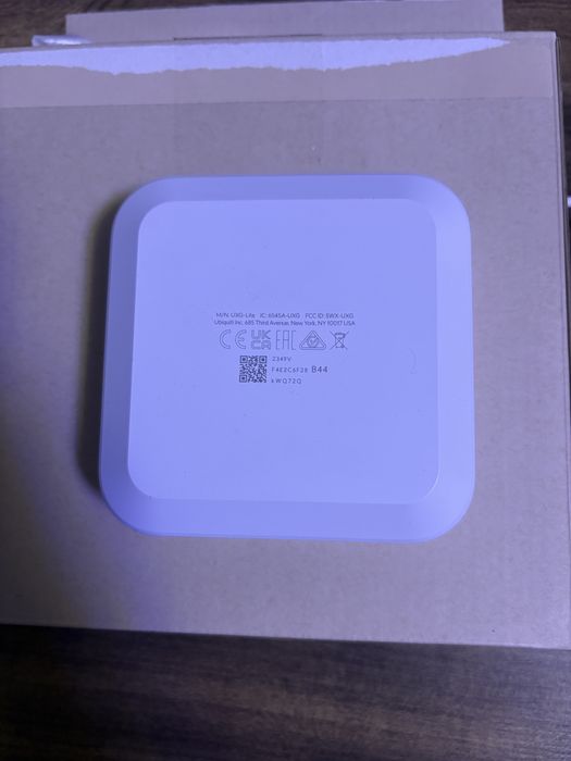 Vand router Unifi UXG Lite
