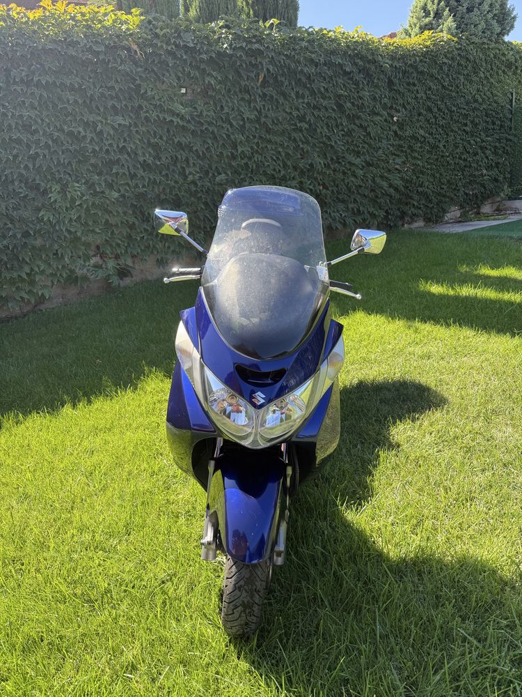 Suzuki burgman 400