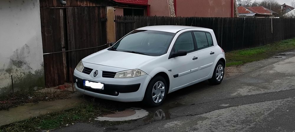 Renault Megane ll an 2004 motor 1.5 dci acte valabile ofer fiscal
