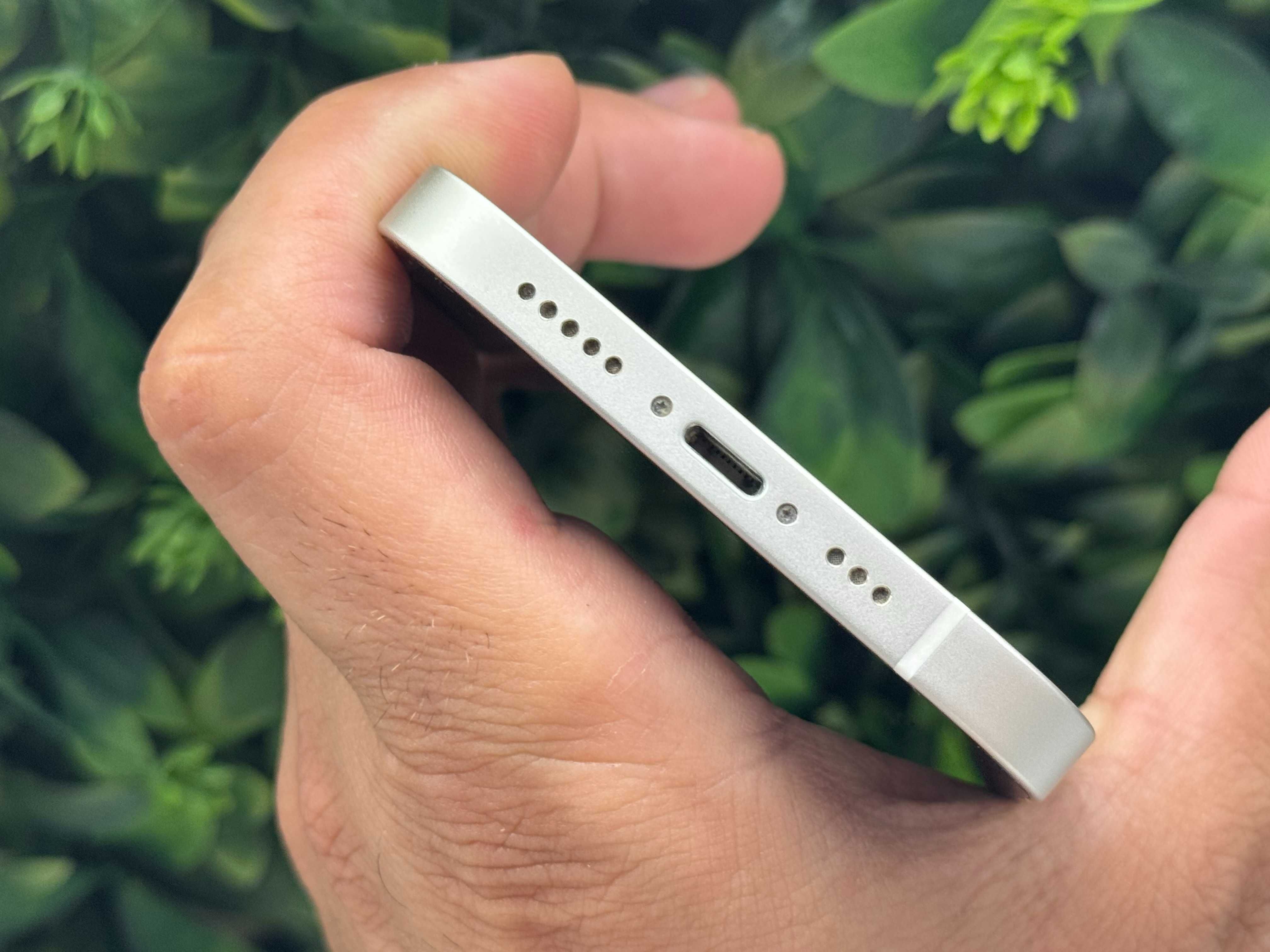 iPhone 12 64GB White Гаранция