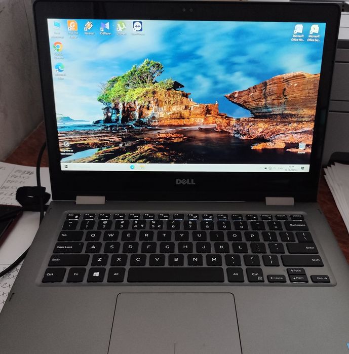 Dell Inspiron P69G