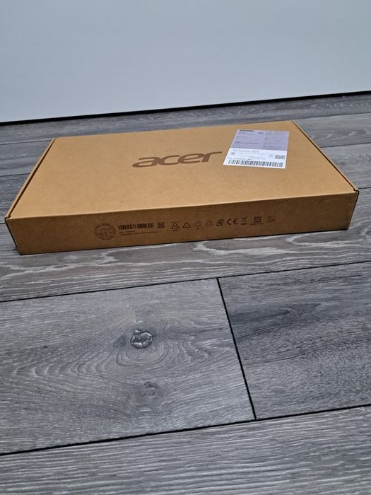 Vând Laptop Aspire Lite 15