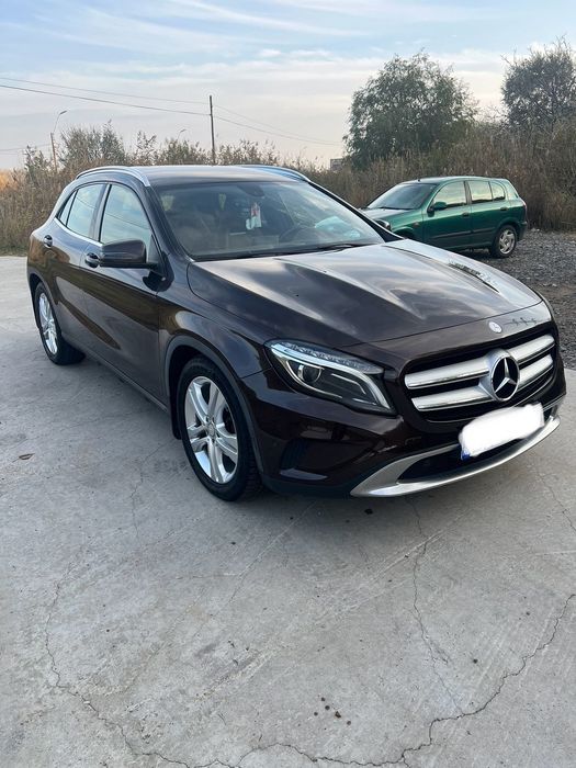 Mercedes-Benz GLA Mercedes-Benz GLA 220 CDI 4Matic 7G-DCT