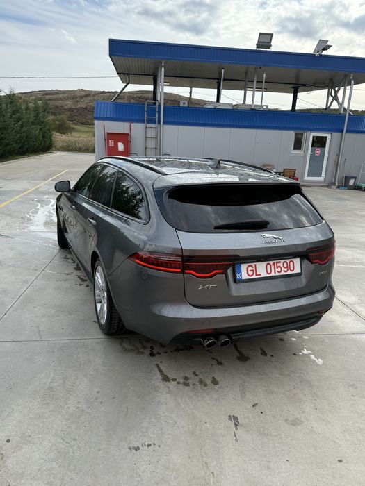 Jaguar XF Sportbrake R-Sport – Eleganță, putere 2019