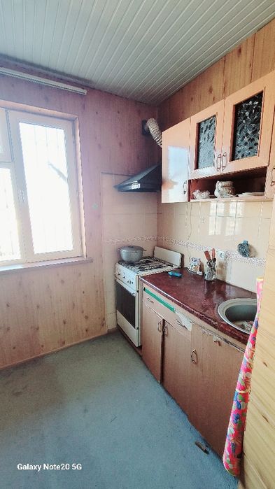 Yunusabod 9mavze Alfraganus oldida