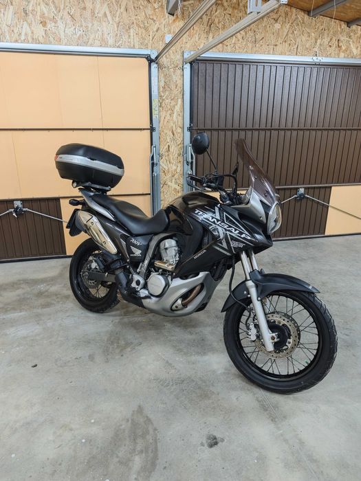 Honda Transalp 700V 2011 impecabil