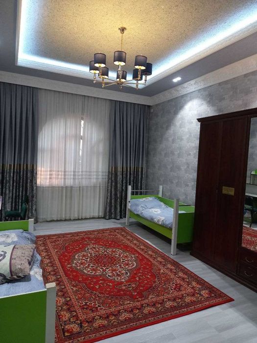 Квартира сотилади!