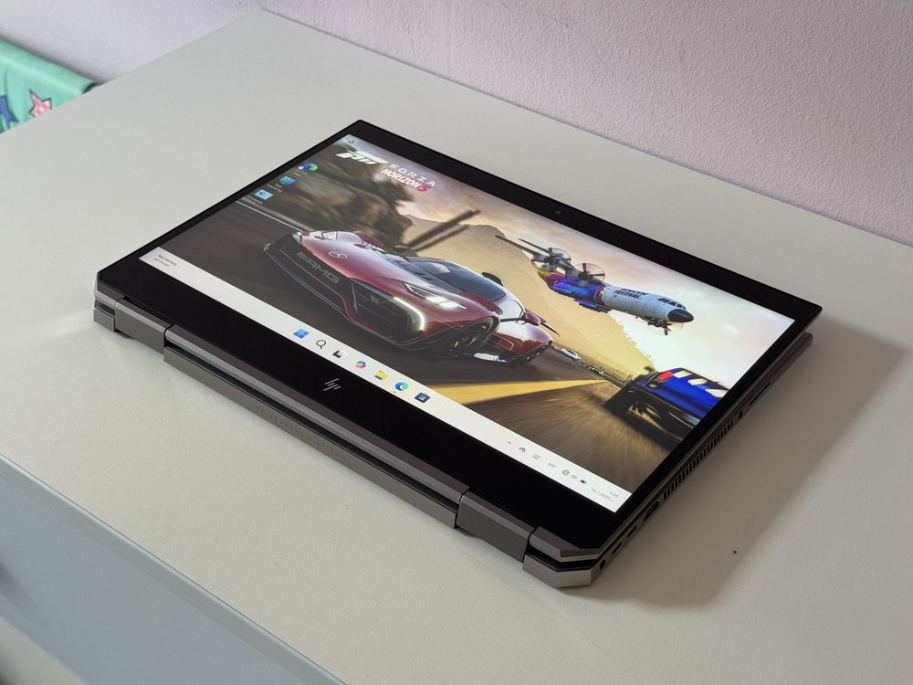 15.6’FHD IPS Touch 500nits/Hp Zbook Studio X360/i7-8850H/32GB/512GB