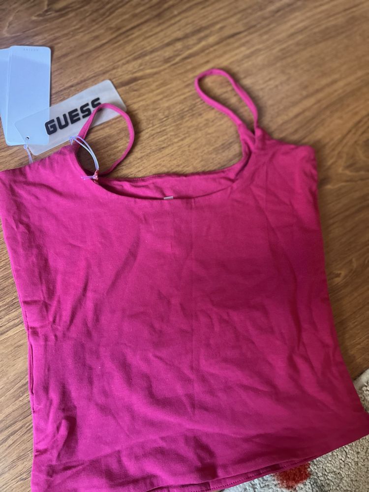 Топ Guess в розово