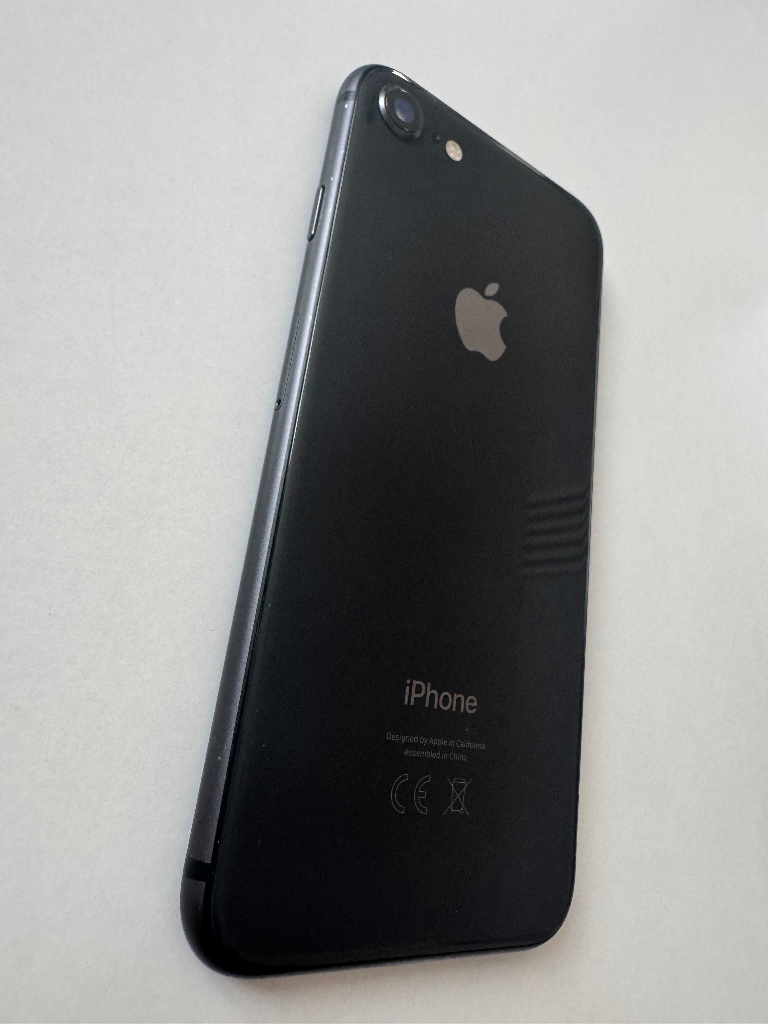 iPhone 8 128GB Space Gray