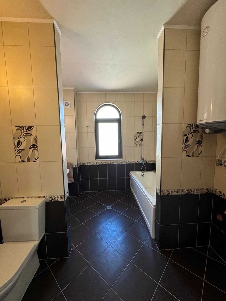 Дава се под наем Къща в Свети Влас - 160 кв.м за 1300 € - Снимка #10
