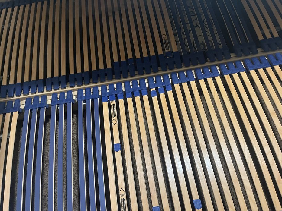 Спалня с матрак и подматрачна  рамка