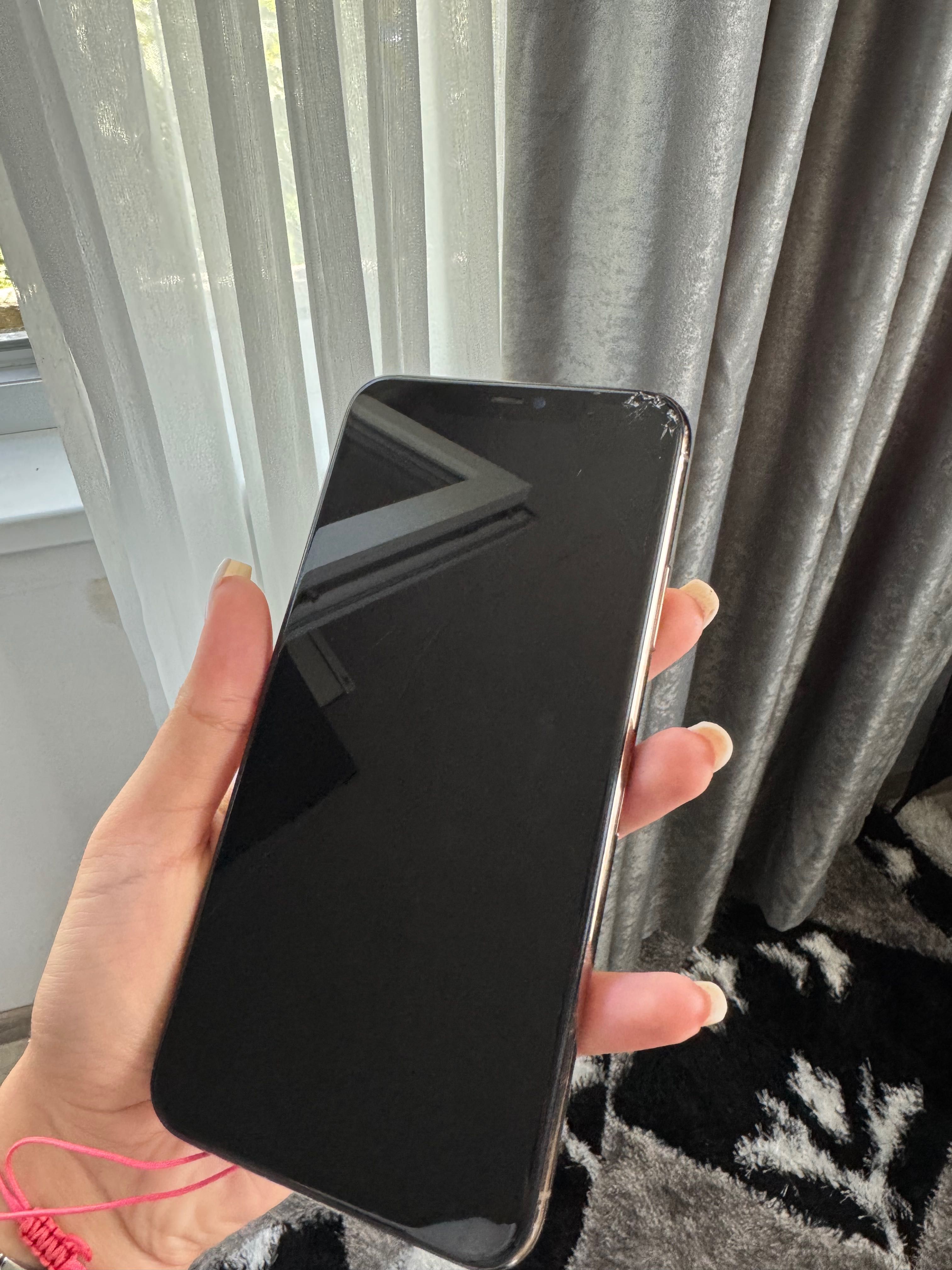 İPhone 11 Pro Max Gold