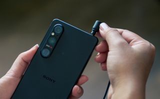 Sony Xperia I V, 12 gb/256 gb, 5g, 2 sim, гаранция, бързо зарядно