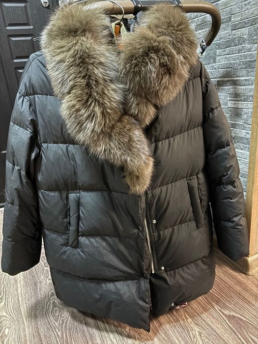 Зимний женский пуховик