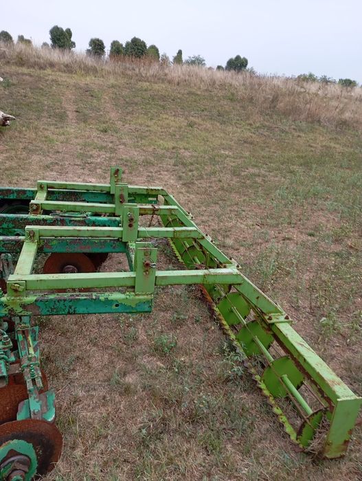 Disc agricol.Vand disc pe lagare de Piatra Neamț.