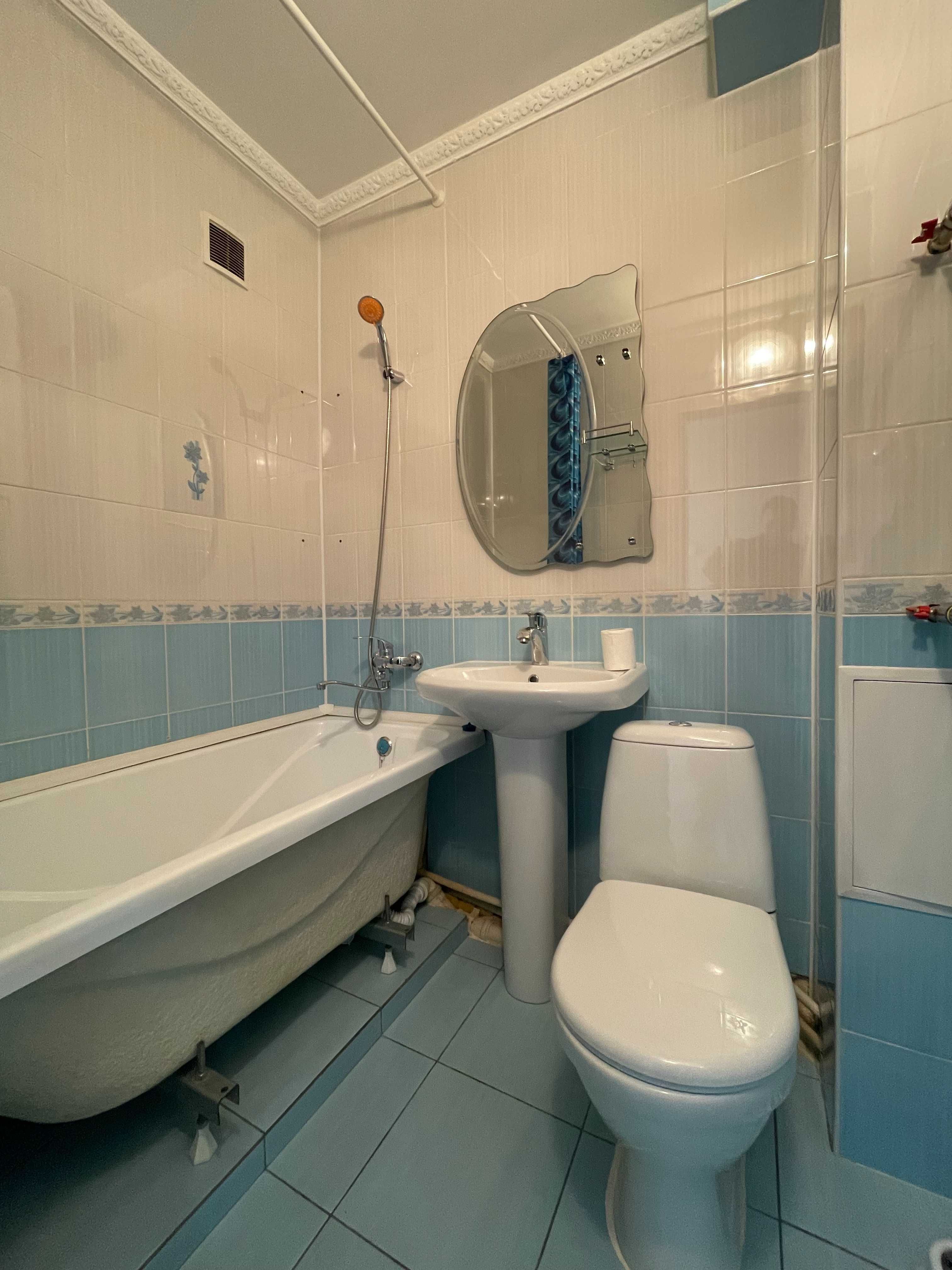 Сдаётся 2 ком. квартира в мкр.1 на Саина - Жубанова