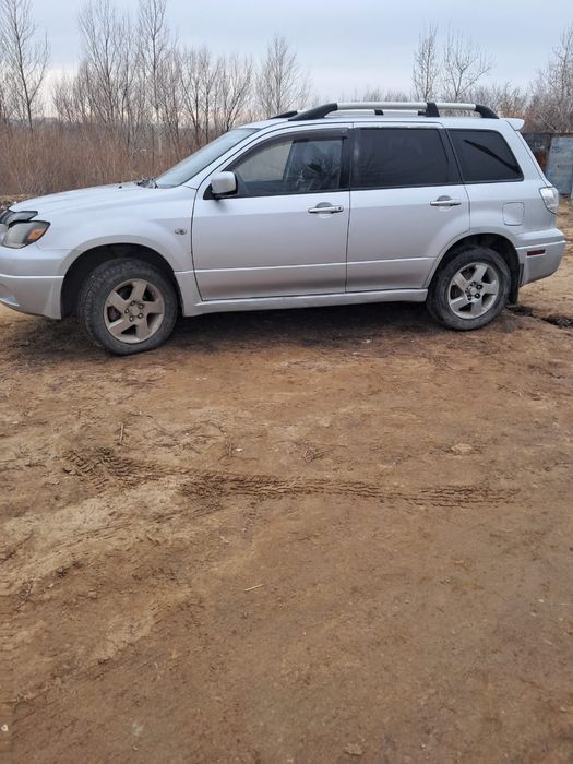 Продам Mitsubishi Outlander