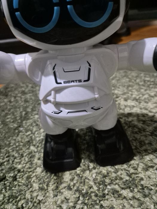 roboțel electric