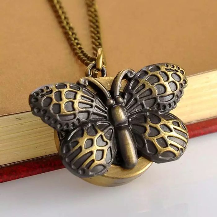 Medalion ceas metalic fluture