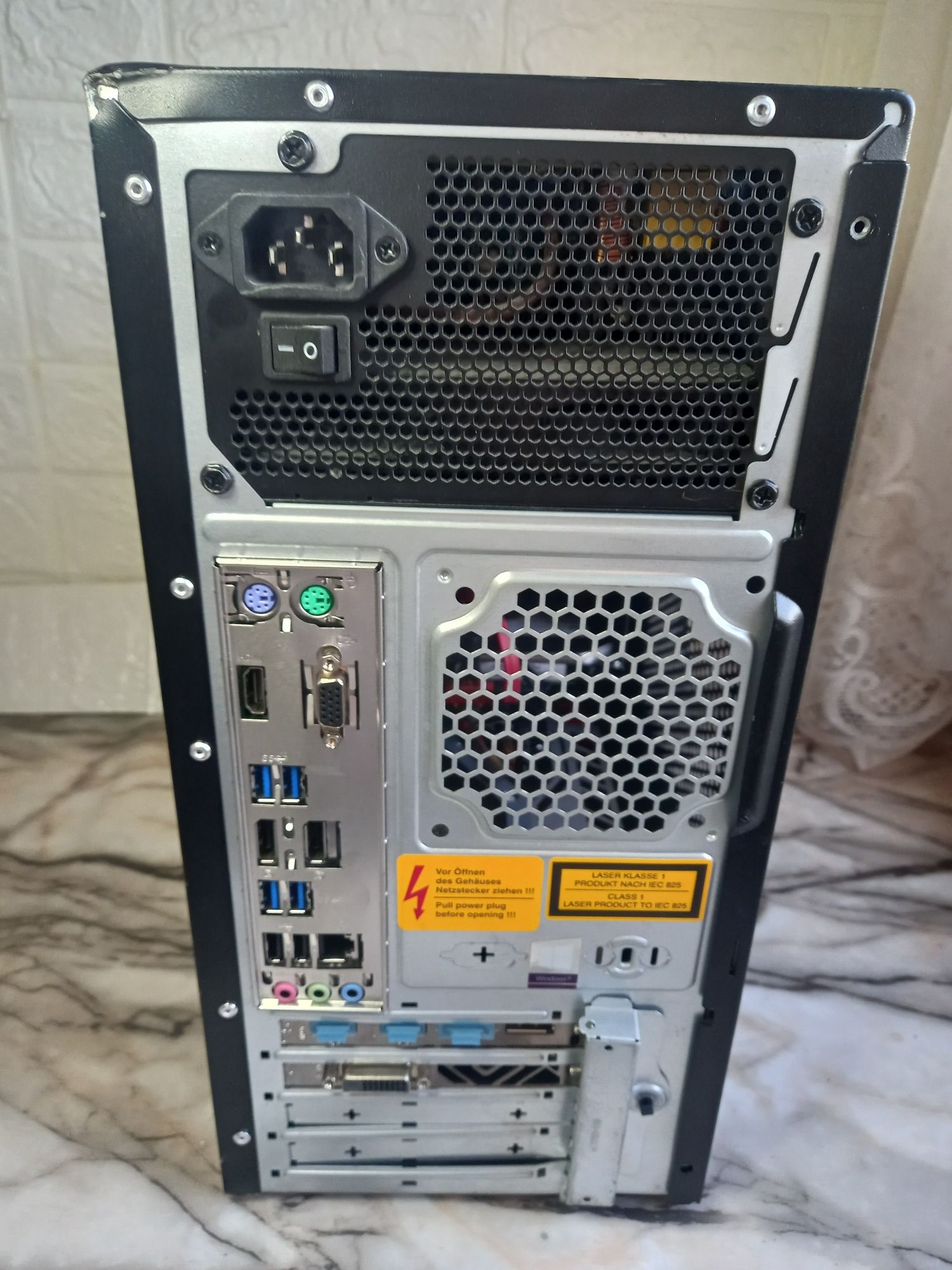 Геймърски компютър Intel® Core™ i5-9500 16gb DDR4 Ssd AMD RX580 8GB