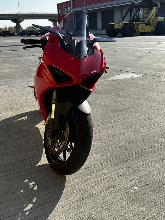 2024 Ducati Panigale V2