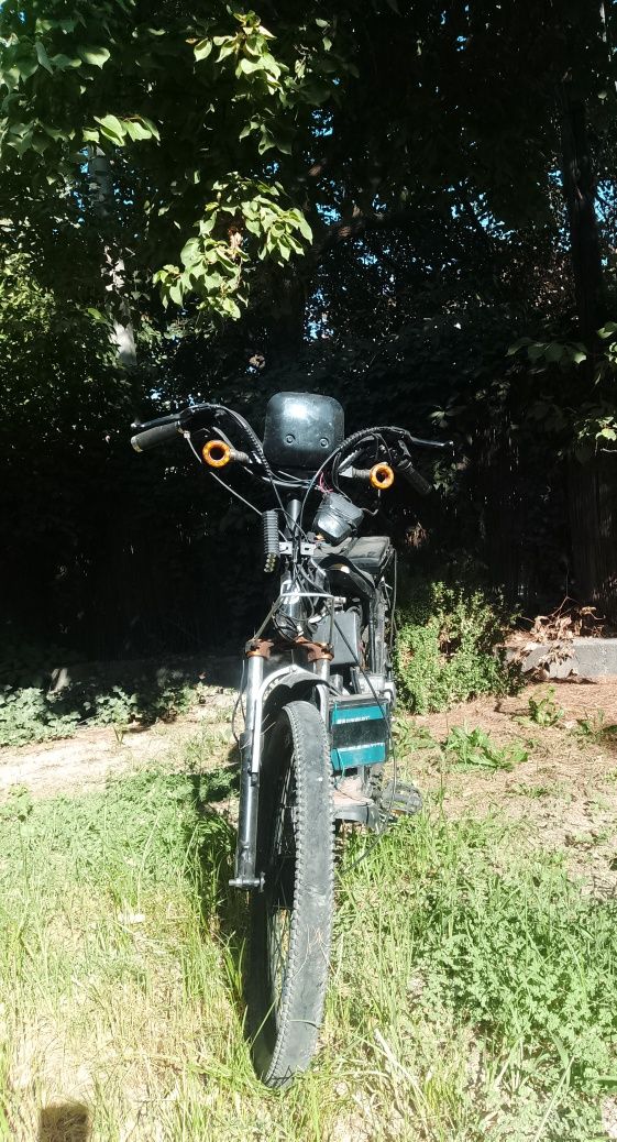 Velomotor 36cc benzinli